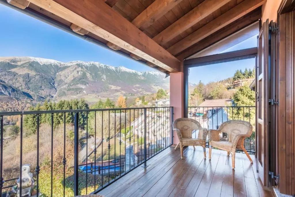 Casa Vacanze Rosalba Ferrara di Monte Baldo Eksteriør bilde